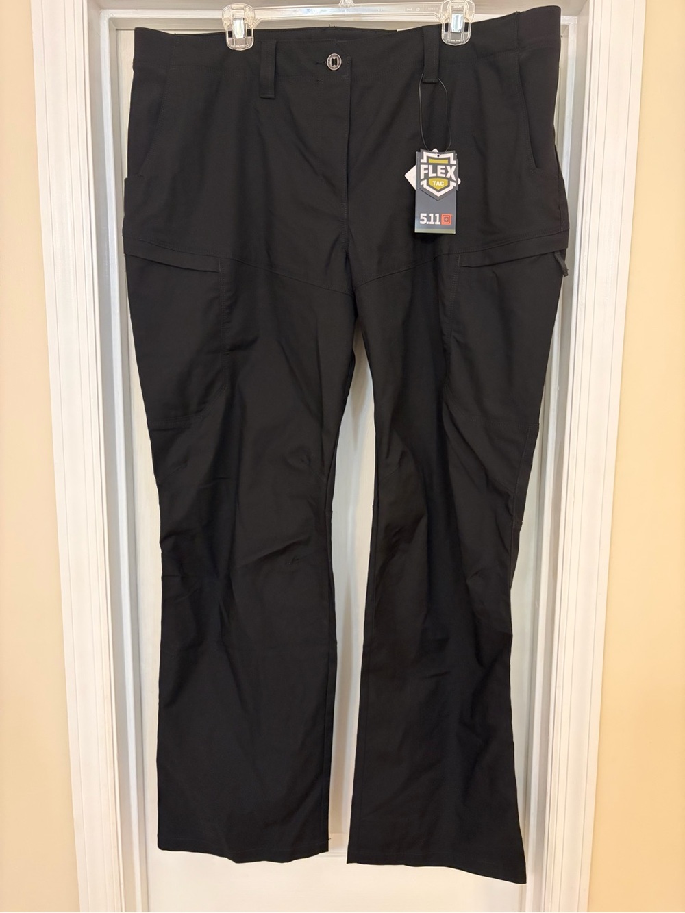 511 5.11 Tactical Cargo Pants Women Size 20 Apex Flex Tac Performance Black NWT